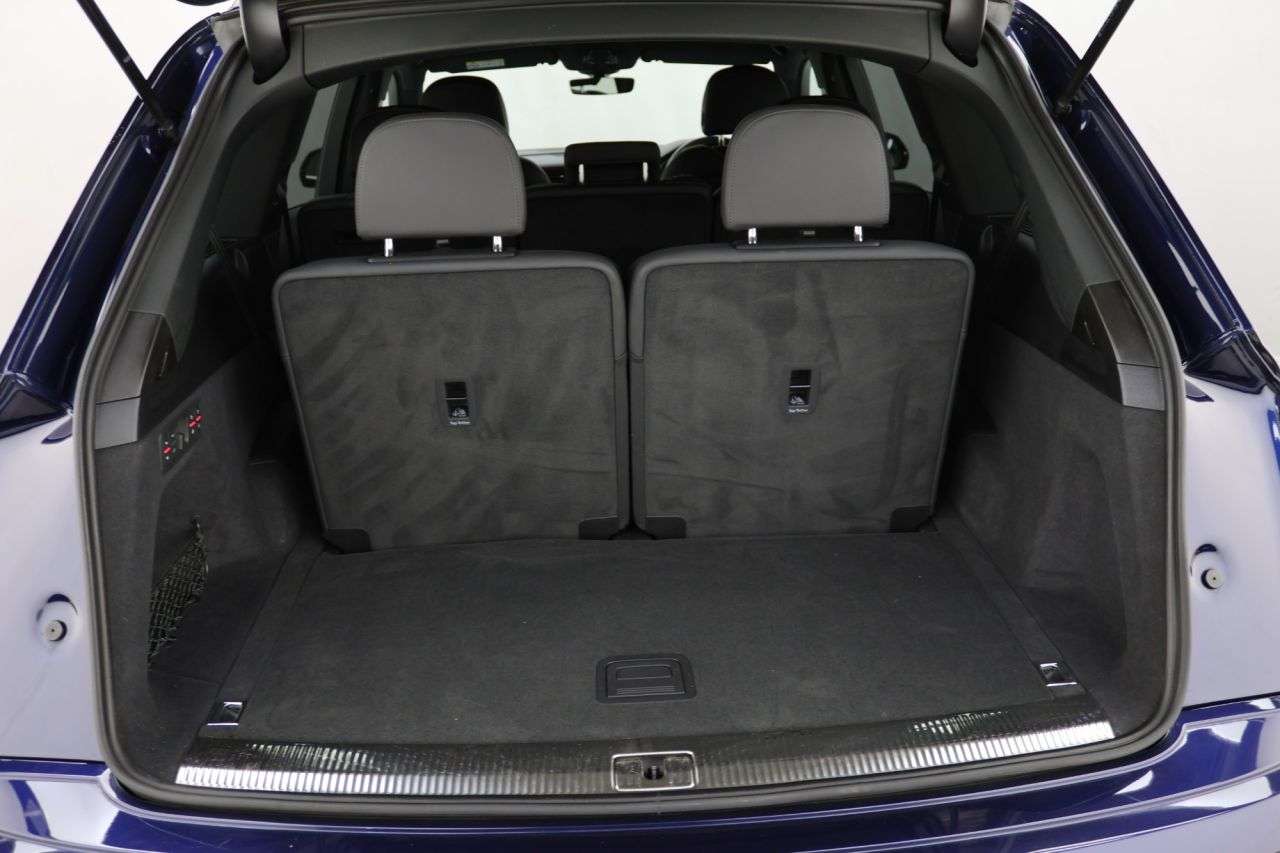 2022 AUDI Q7 2022 AUDI Q7