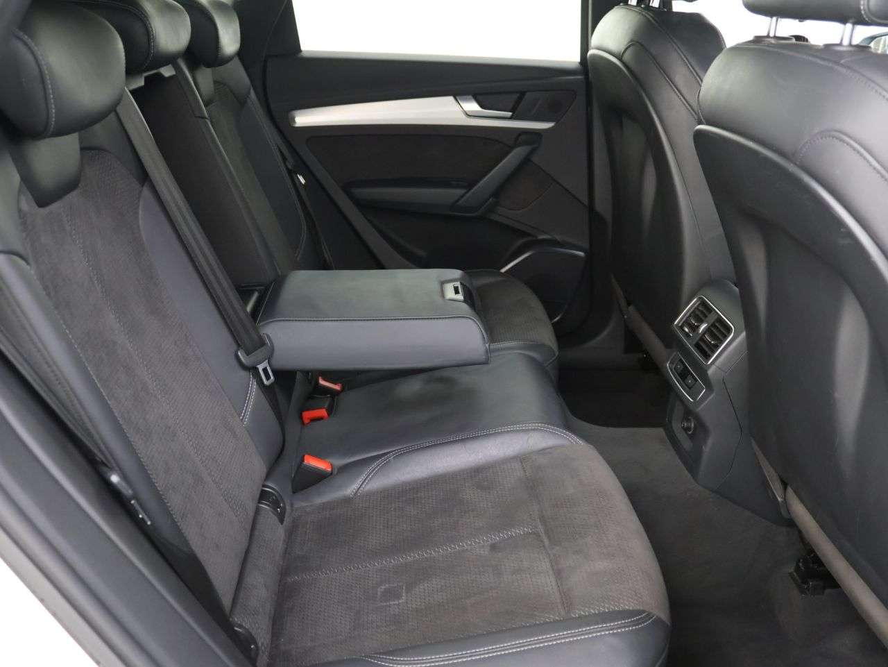 2019 AUDI Q5 2019 AUDI Q5