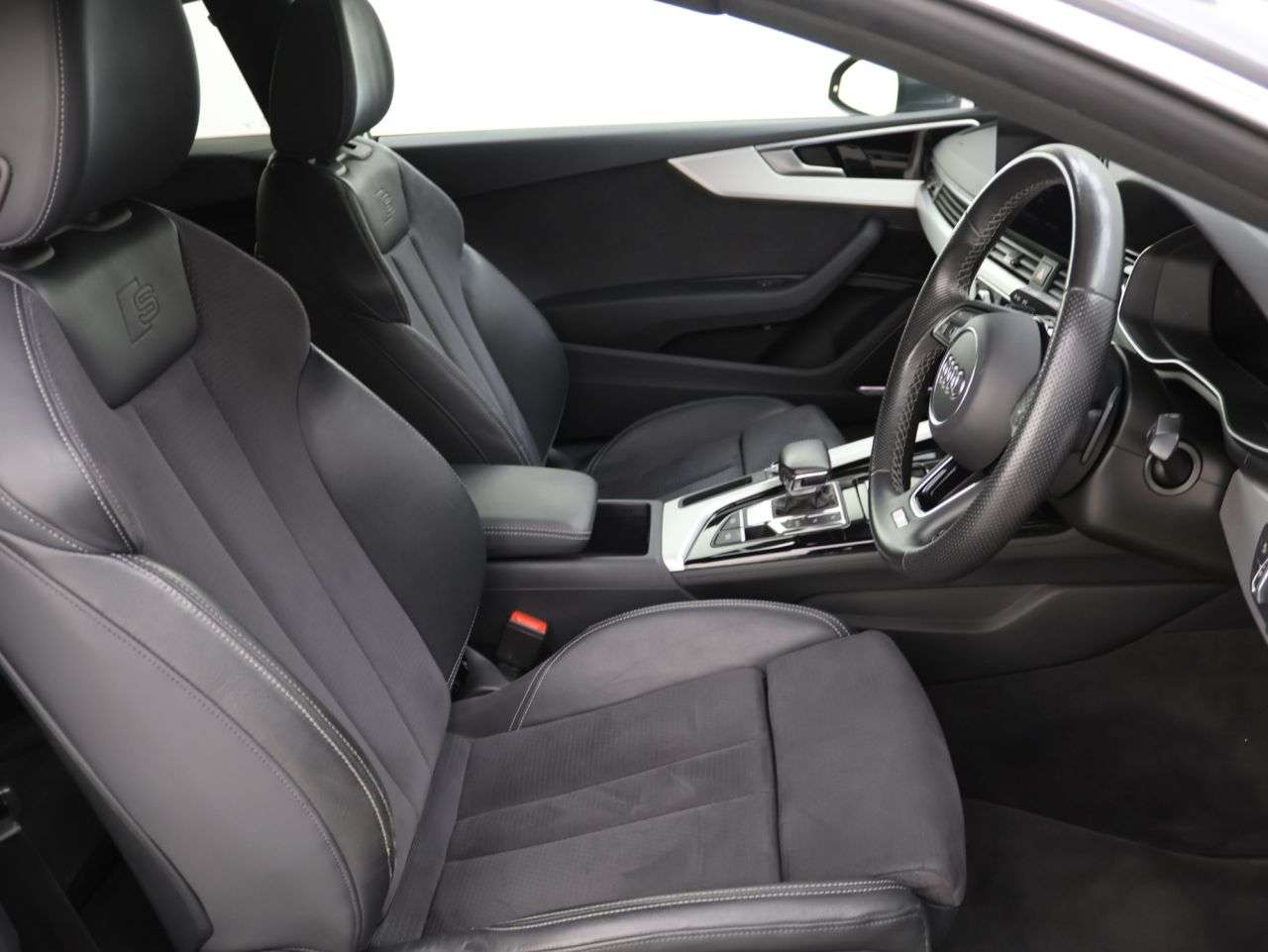 2022 AUDI A5 2022 AUDI A5