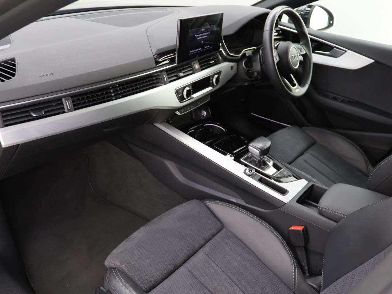 2021 AUDI A5 2021 AUDI A5