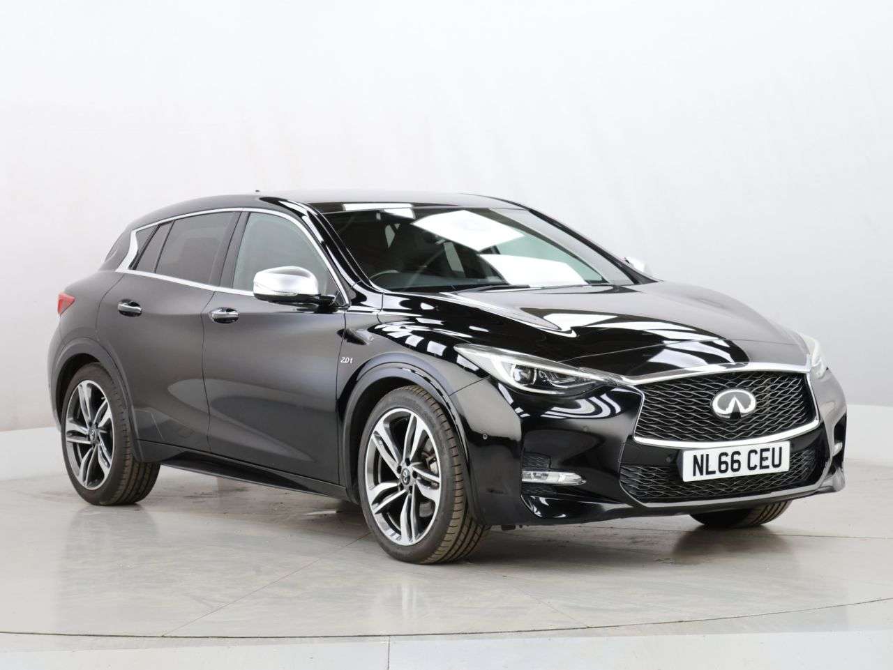 A 2016 INFINITI Q30 2.0T Sport Hatchback 5dr Petrol DCT AWD Euro 6 (s/s) (211 ps) A 2016 INFINITI Q30 2.0T Sport Hatchback 5dr Petrol DCT AWD Euro 6 (s/s) (211 ps)