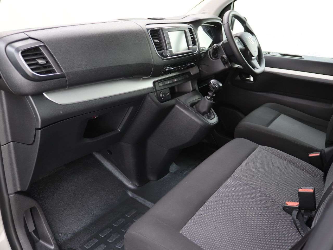 2022 TOYOTA PROACE VERSO 2022 TOYOTA PROACE VERSO