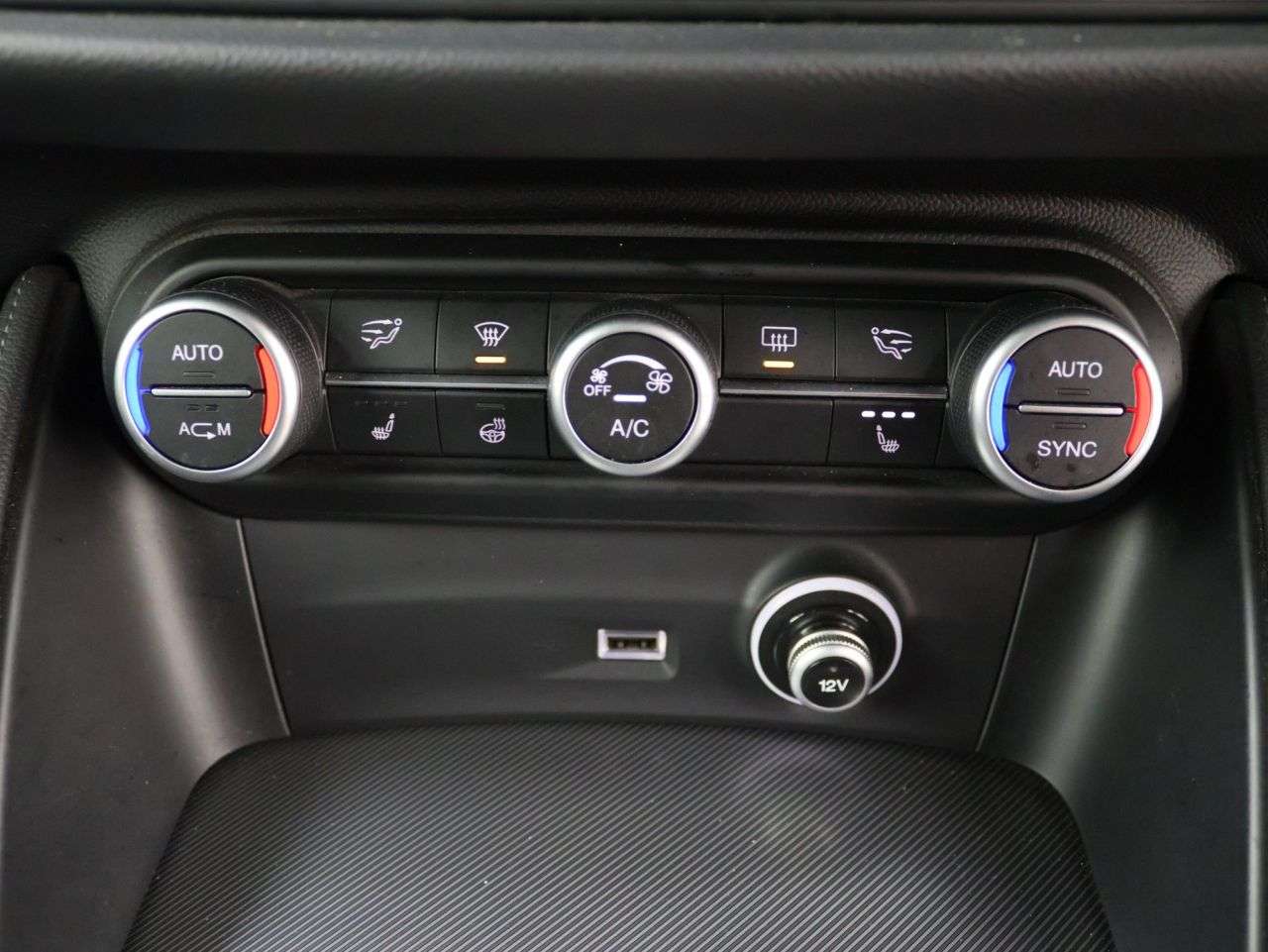 2018 ALFA ROMEO STELVIO 2018 ALFA ROMEO STELVIO