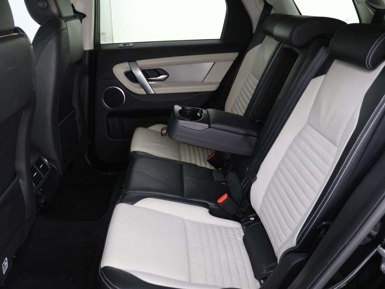 2021 LAND ROVER DISCOVERY SPORT 2021 LAND ROVER DISCOVERY SPORT