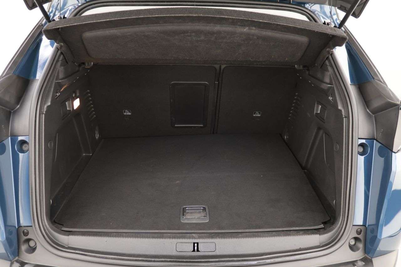 2022 PEUGEOT 3008 2022 PEUGEOT 3008