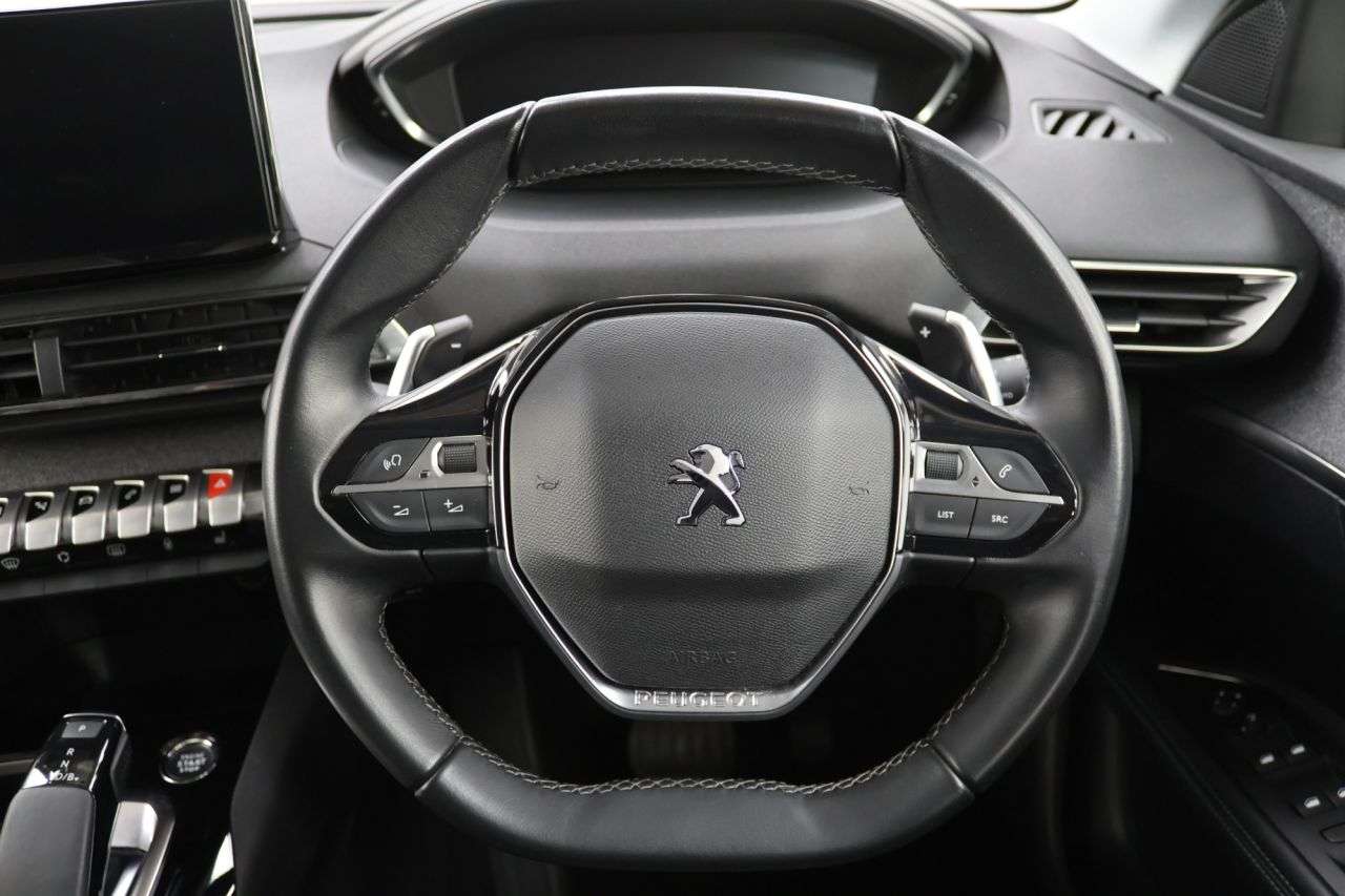 2022 PEUGEOT 3008 2022 PEUGEOT 3008