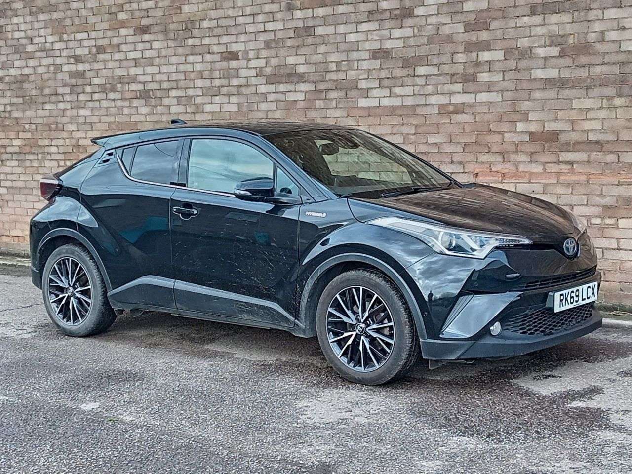 2019 TOYOTA C-HR 2019 TOYOTA C-HR