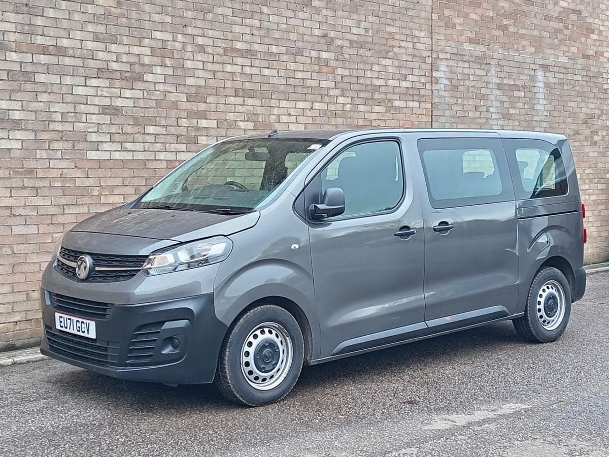 Check out this Vauxhall Vivaro Life 2021 Diesel Manual
