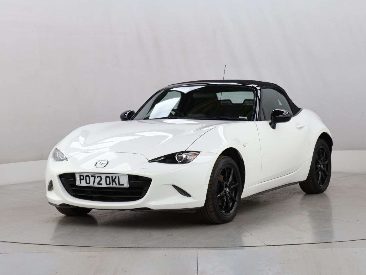 2022 MAZDA MX-5 2022 MAZDA MX-5