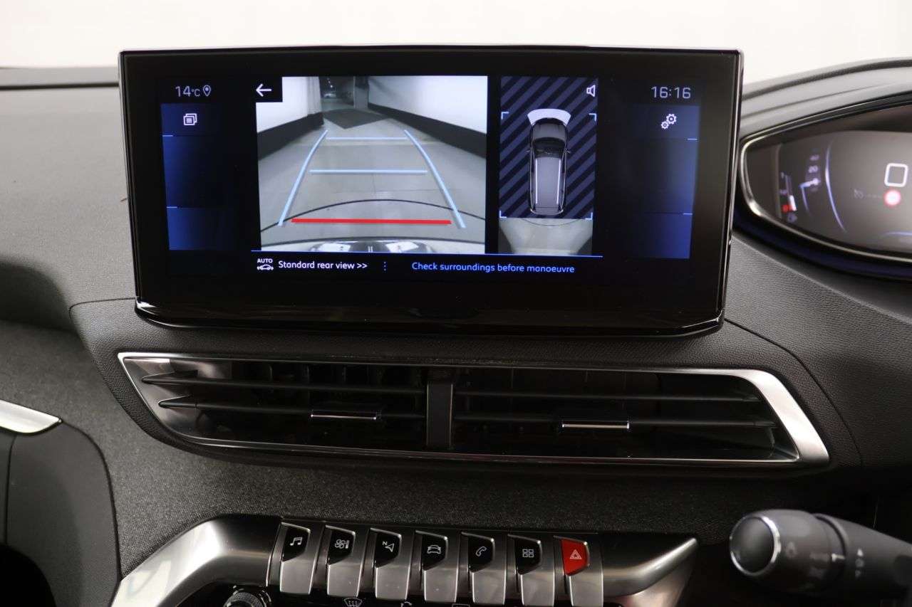 2021 PEUGEOT 5008 2021 PEUGEOT 5008