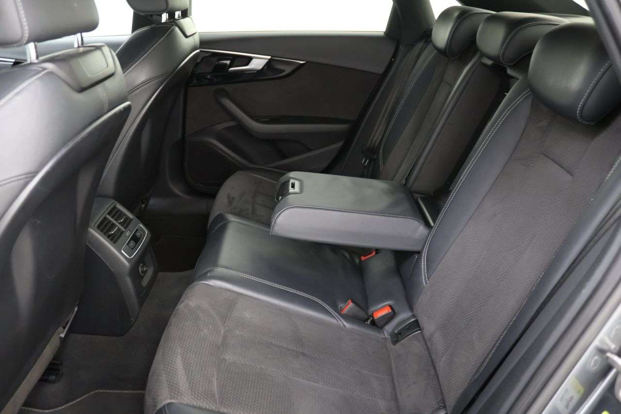 2020 AUDI A4 2020 AUDI A4