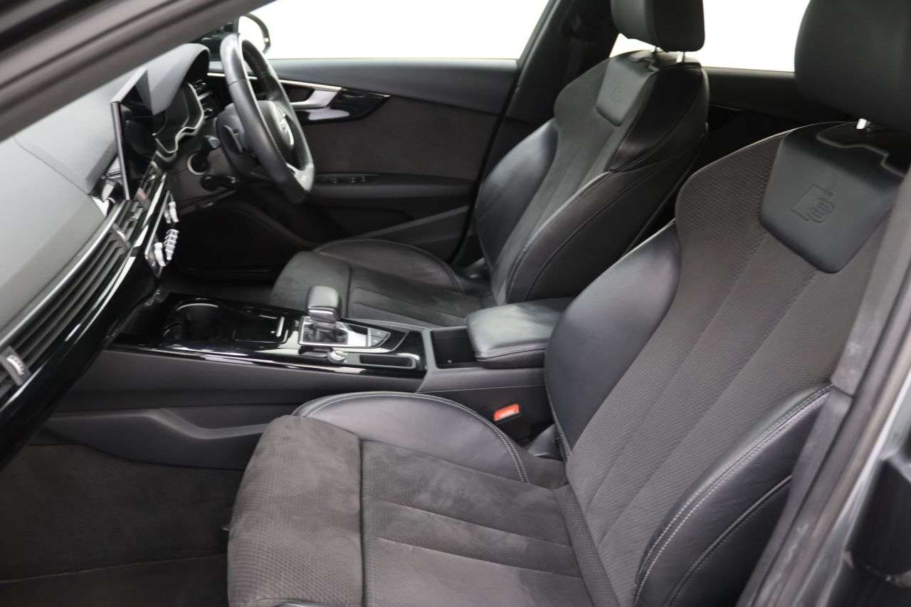 2020 AUDI A4 2020 AUDI A4