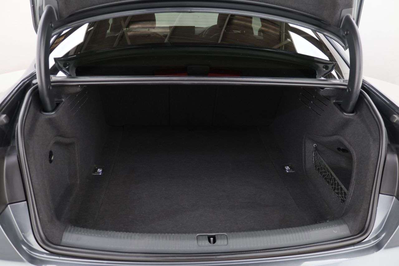 2020 AUDI A4 2020 AUDI A4