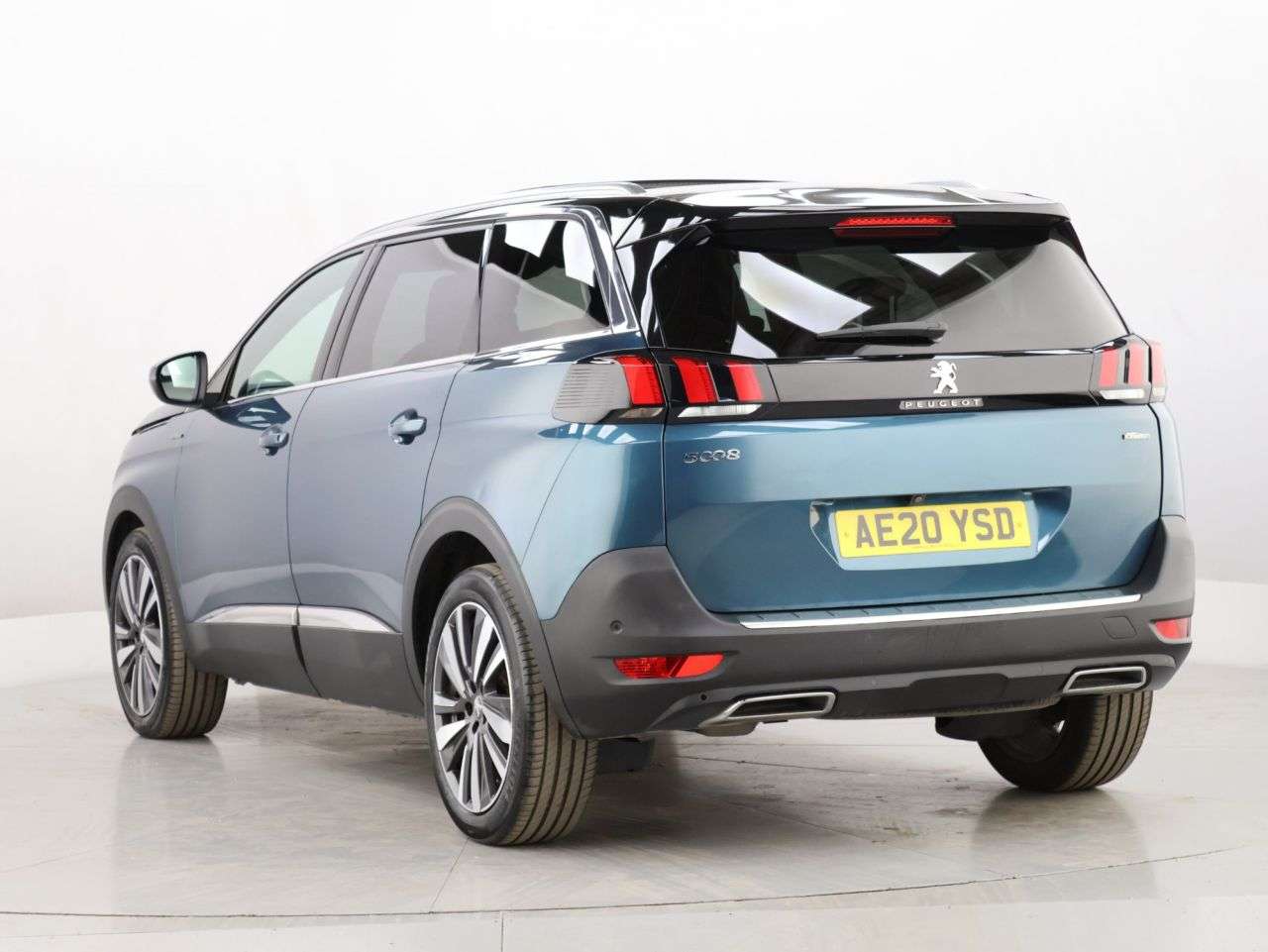 2020 PEUGEOT 5008 2020 PEUGEOT 5008