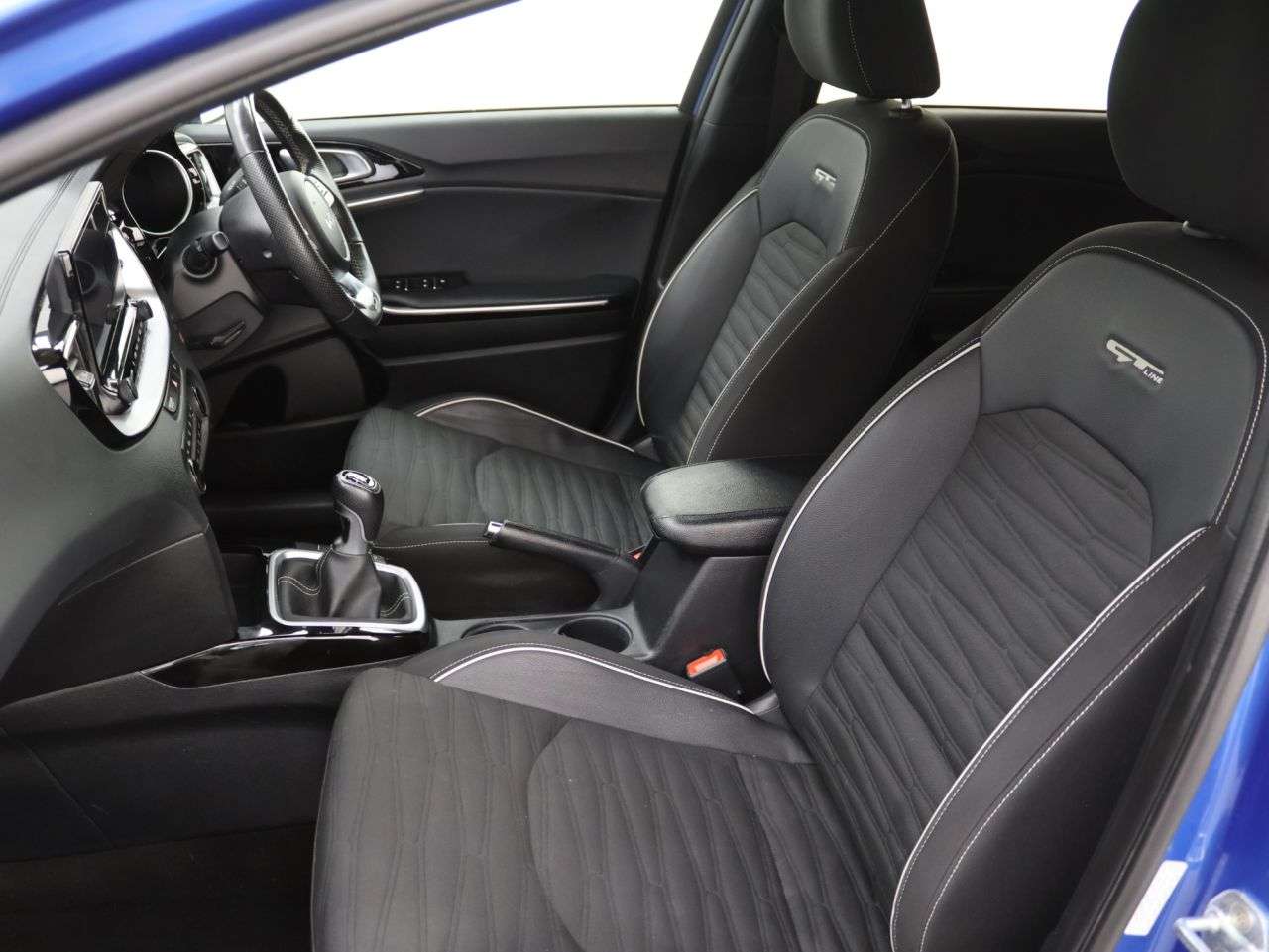 2022 KIA CEED 2022 KIA CEED