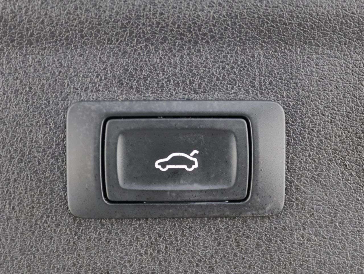 2018 AUDI Q3 2018 AUDI Q3