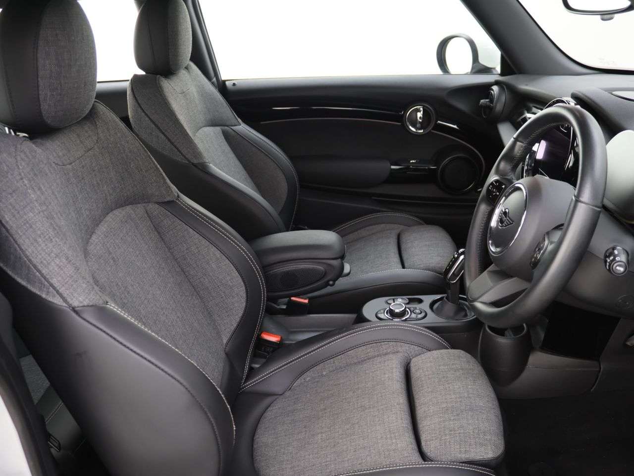 2021 MINI ELECTRIC HATCH 2021 MINI ELECTRIC HATCH