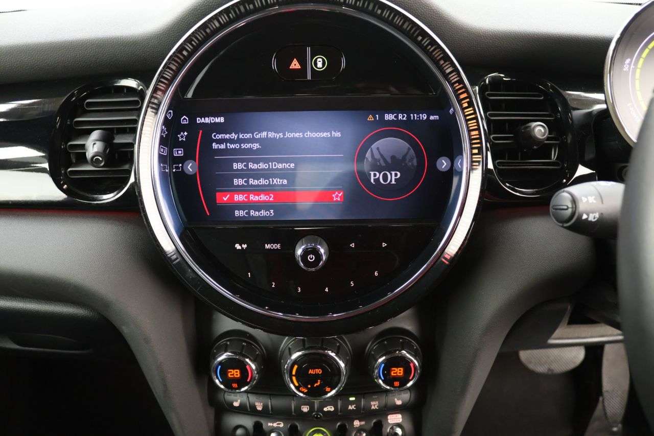 2021 MINI ELECTRIC HATCH 2021 MINI ELECTRIC HATCH