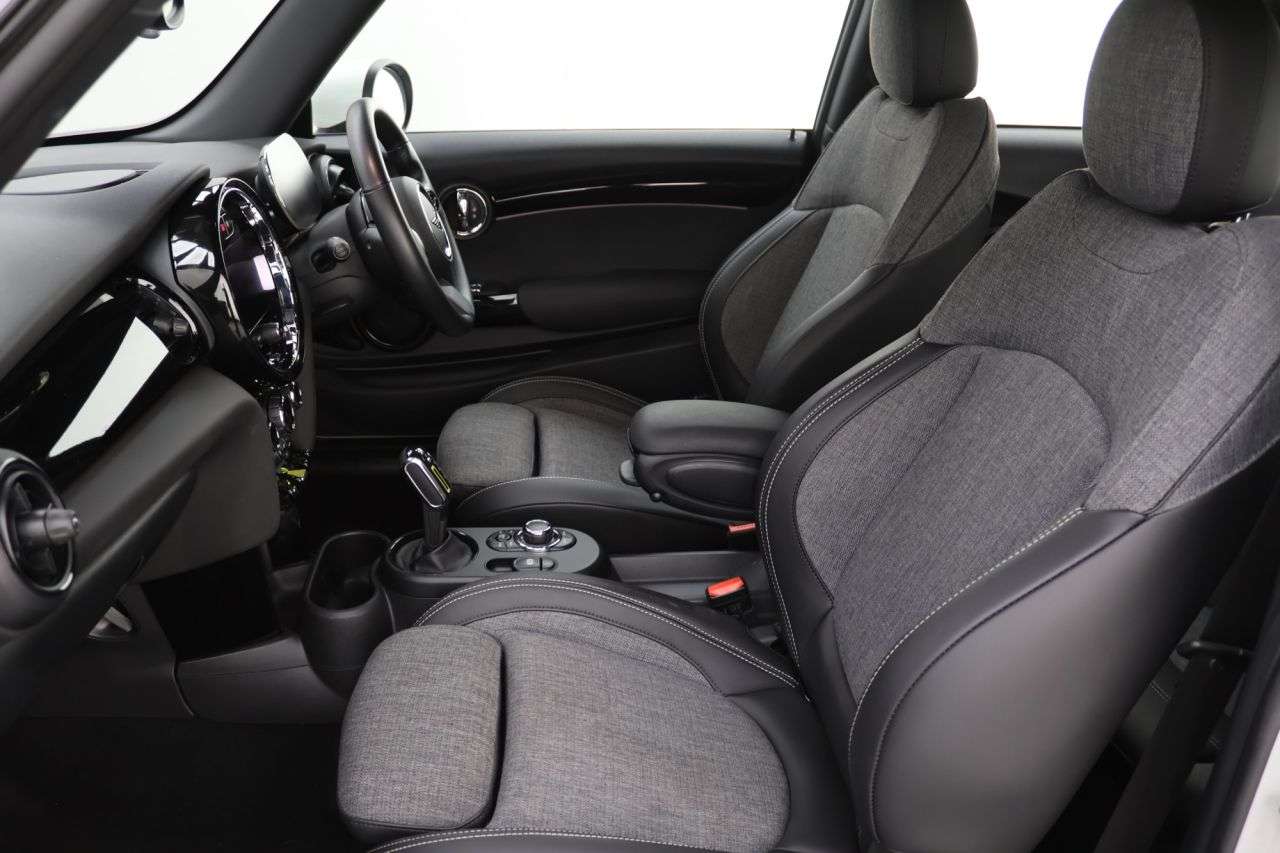 2021 MINI ELECTRIC HATCH 2021 MINI ELECTRIC HATCH