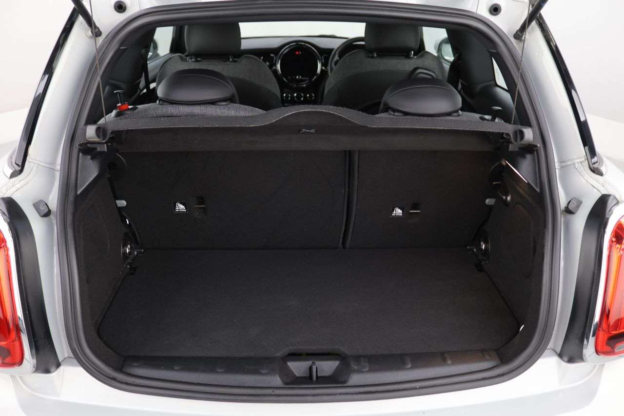 2021 MINI ELECTRIC HATCH 2021 MINI ELECTRIC HATCH