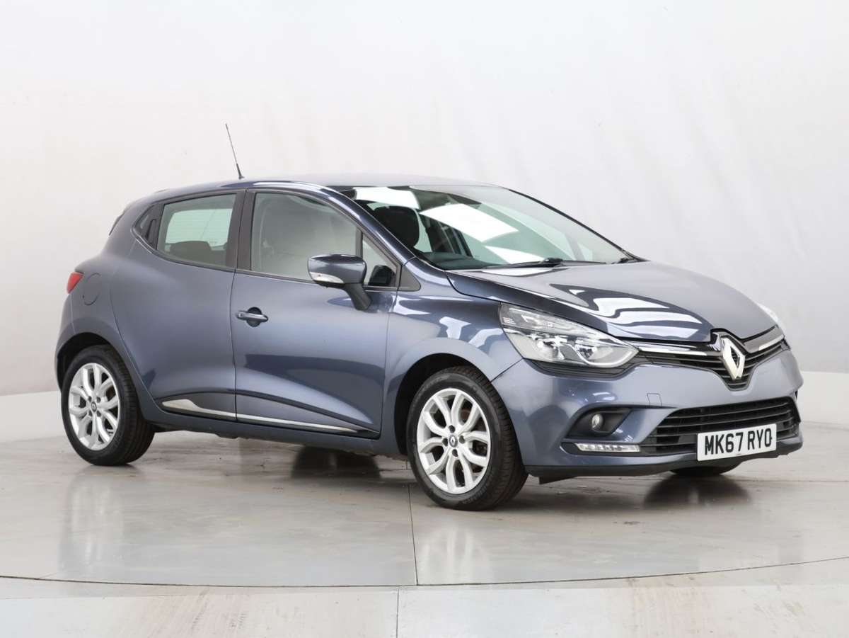 Check out this Renault Clio 2017 Petrol Manual