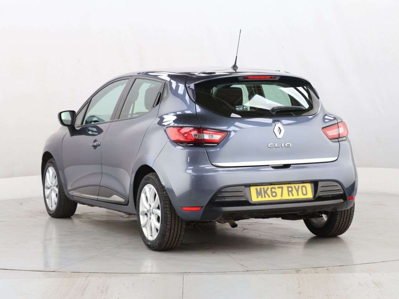 2017 RENAULT CLIO 2017 RENAULT CLIO
