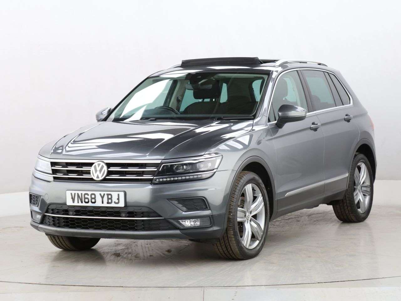 2018 VOLKSWAGEN TIGUAN 2018 VOLKSWAGEN TIGUAN