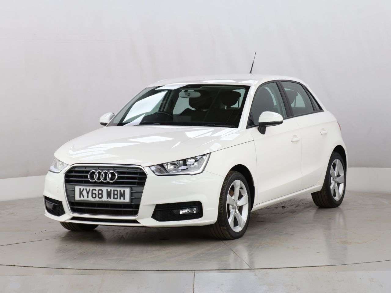 2018 AUDI A1 2018 AUDI A1