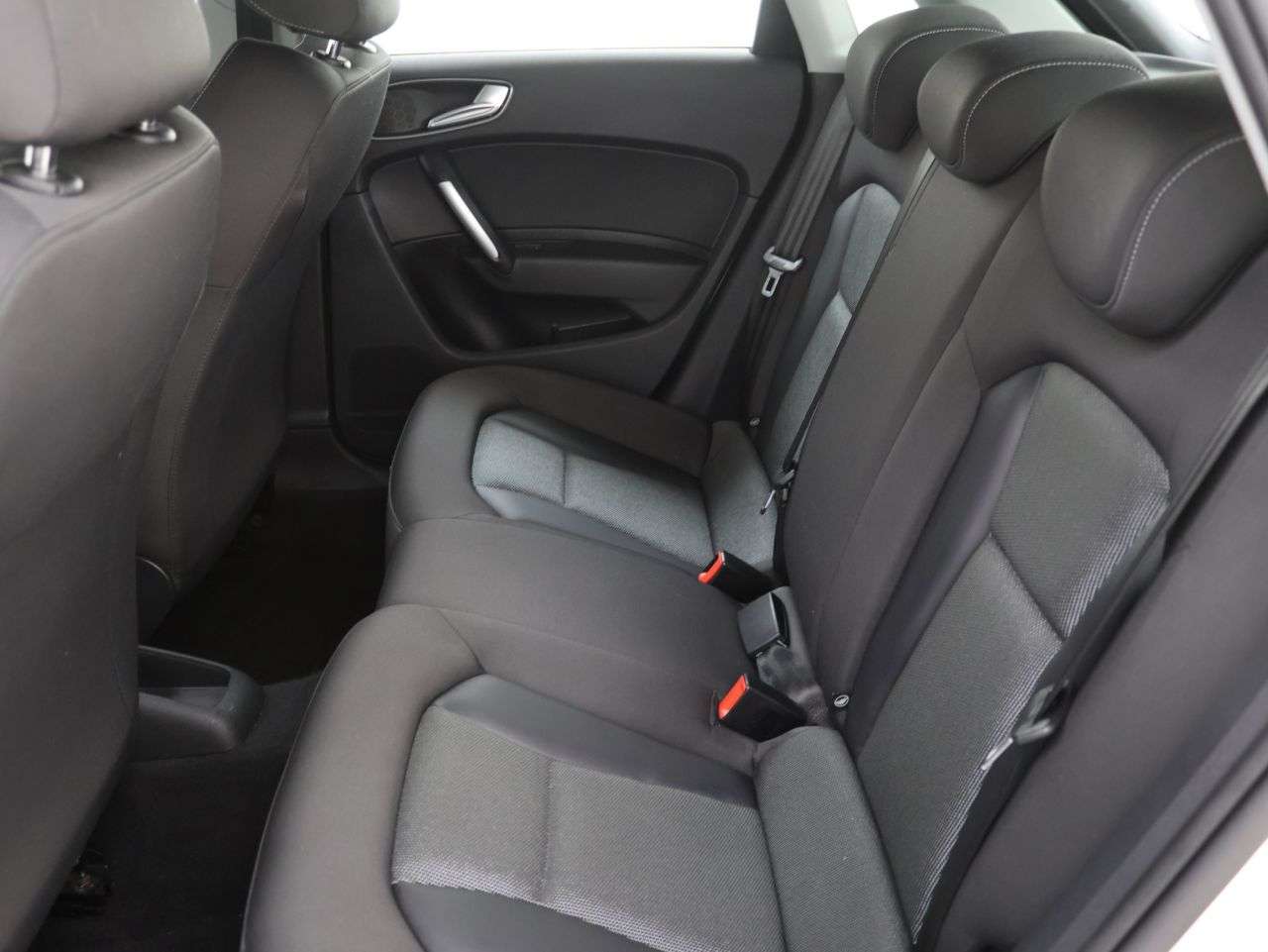 2018 AUDI A1 2018 AUDI A1