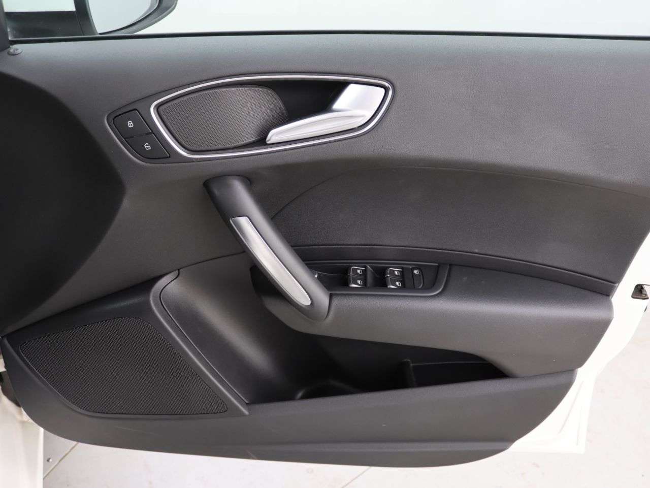 2018 AUDI A1 2018 AUDI A1