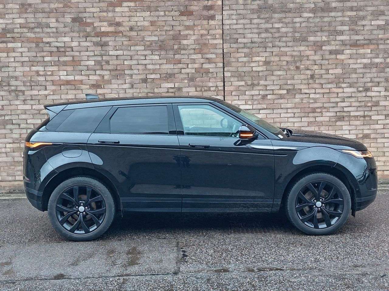 2019 LAND ROVER RANGE ROVER EVOQUE 2019 LAND ROVER RANGE ROVER EVOQUE