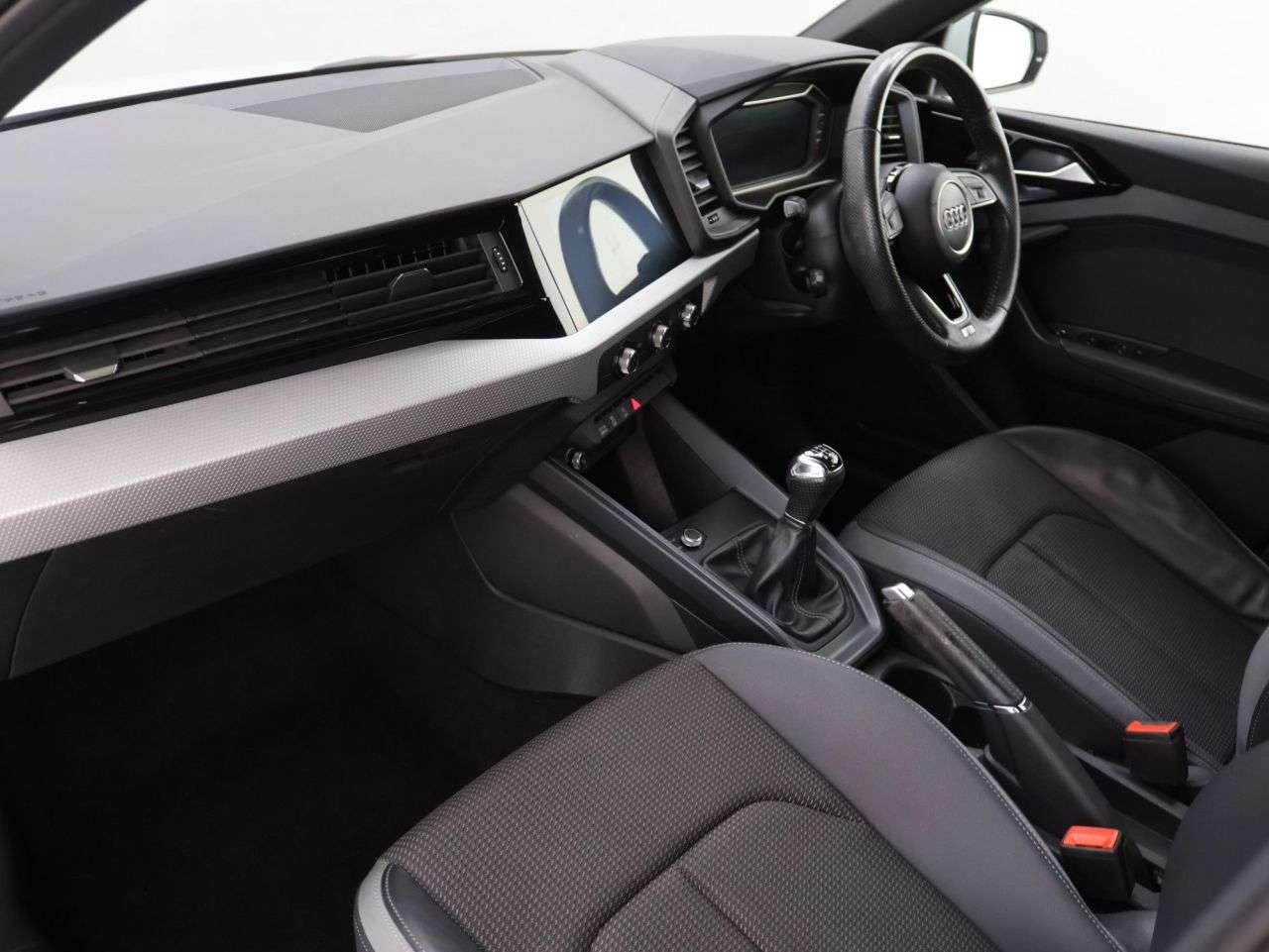 2020 AUDI A1 2020 AUDI A1