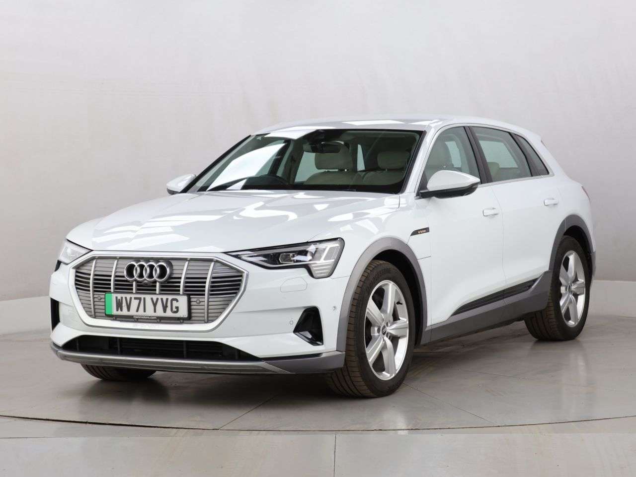 2021 AUDI E-TRON 2021 AUDI E-TRON