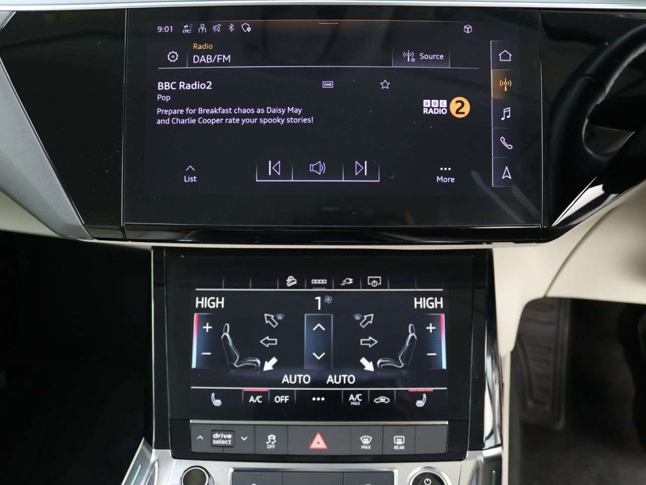 2021 AUDI E-TRON 2021 AUDI E-TRON