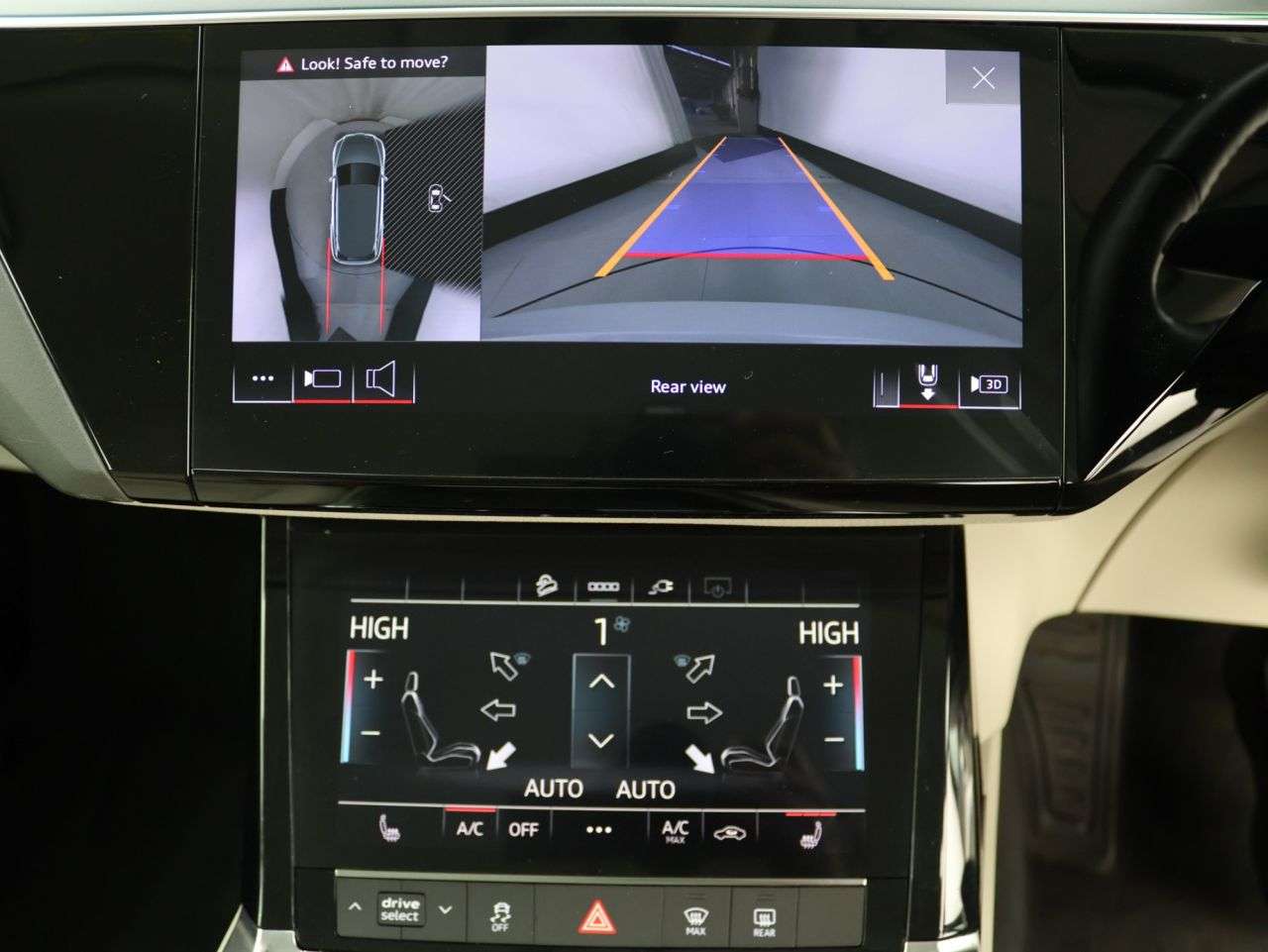 2021 AUDI E-TRON 2021 AUDI E-TRON