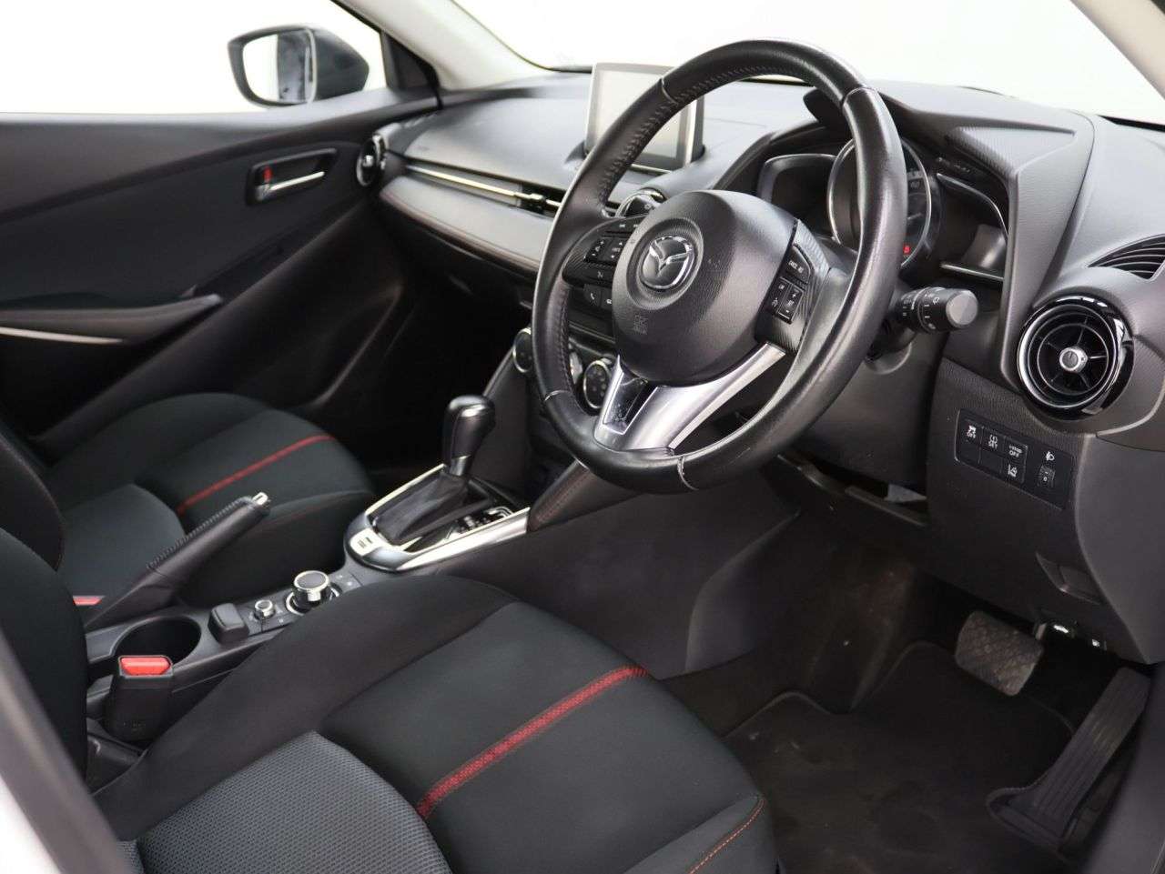 2015 MAZDA MAZDA2 2015 MAZDA MAZDA2