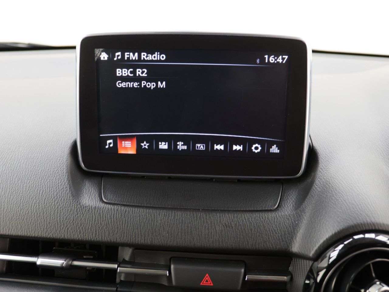 2015 MAZDA MAZDA2 2015 MAZDA MAZDA2