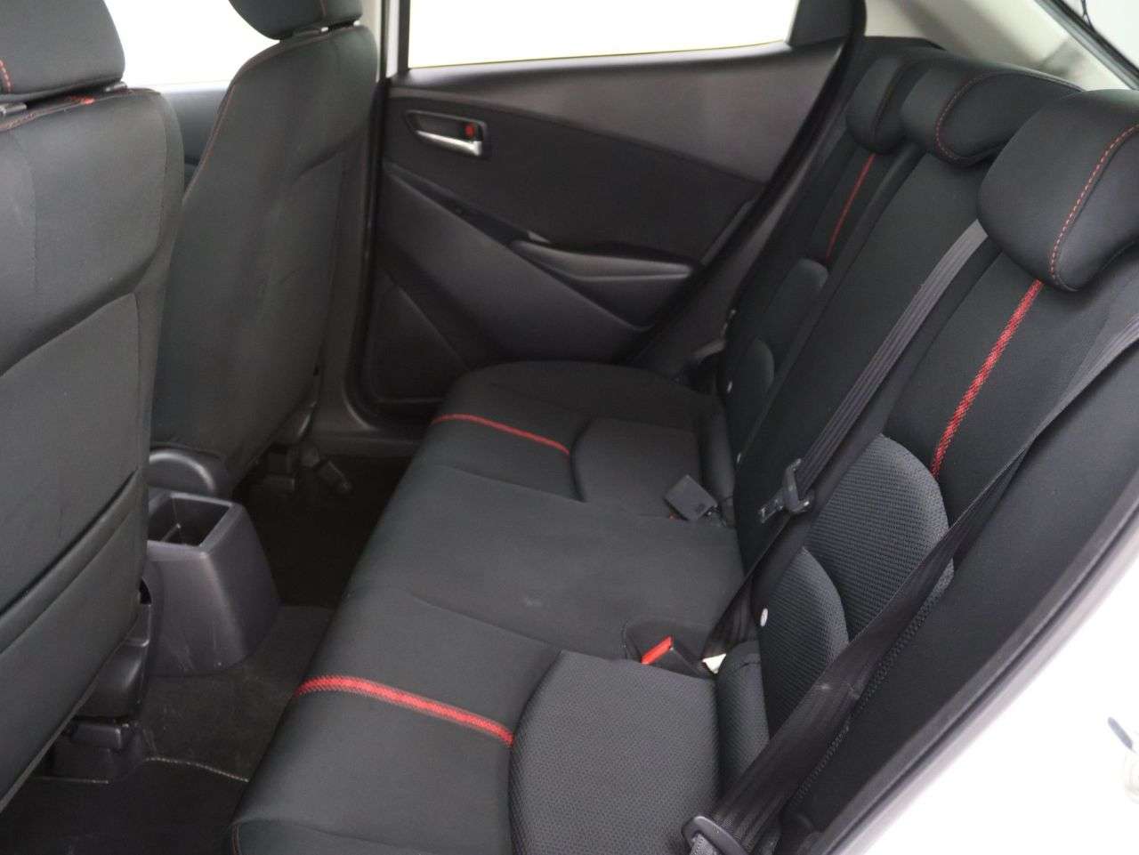 2015 MAZDA MAZDA2 2015 MAZDA MAZDA2