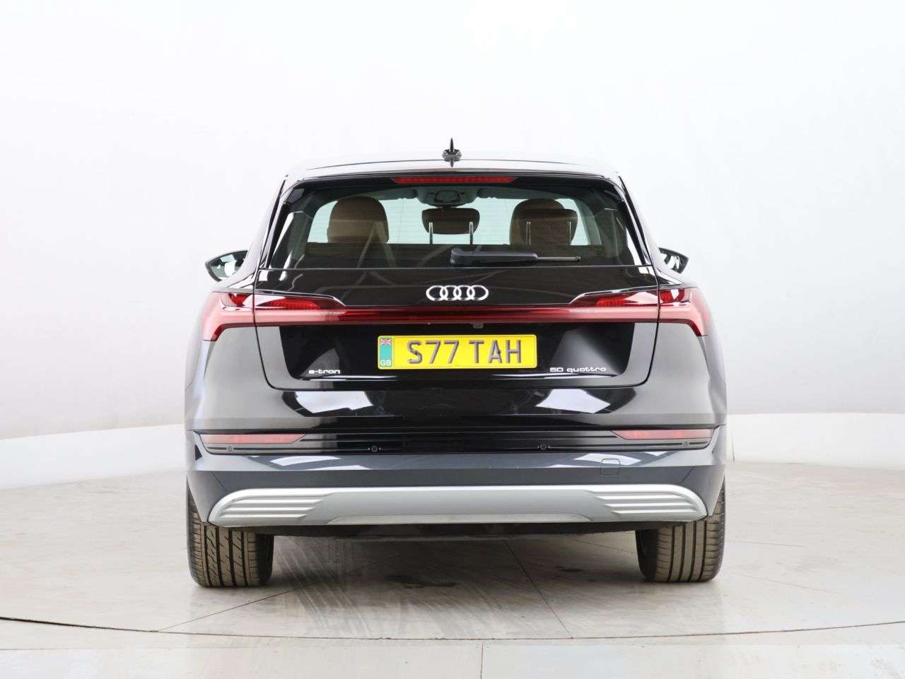 2022 AUDI E-TRON 2022 AUDI E-TRON