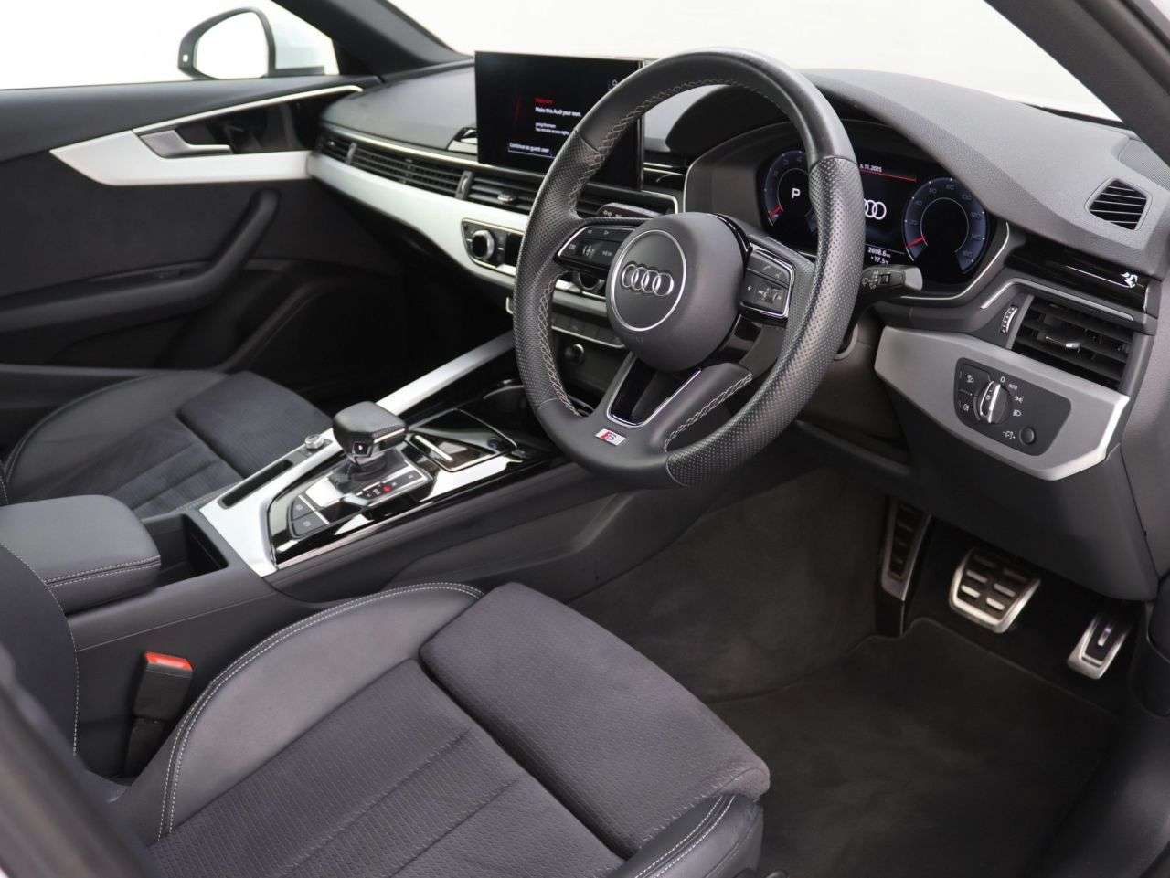 2022 AUDI A4 2022 AUDI A4