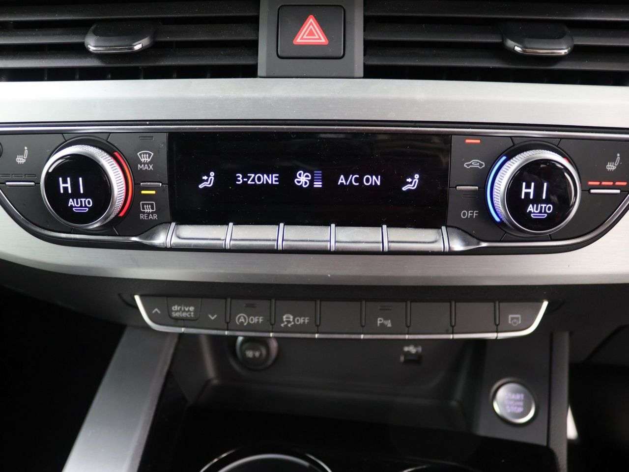 2022 AUDI A4 2022 AUDI A4