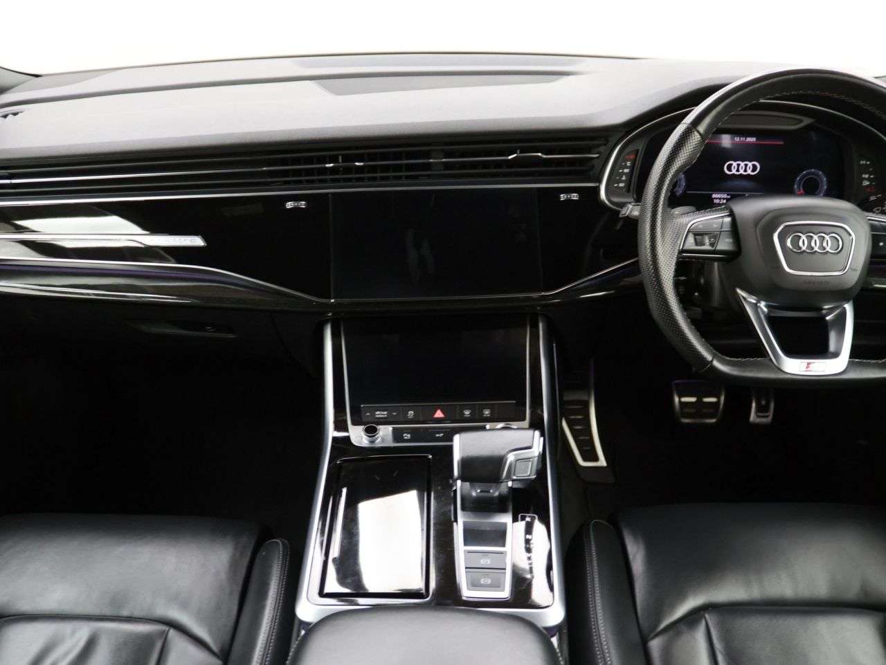 2022 AUDI Q7 2022 AUDI Q7