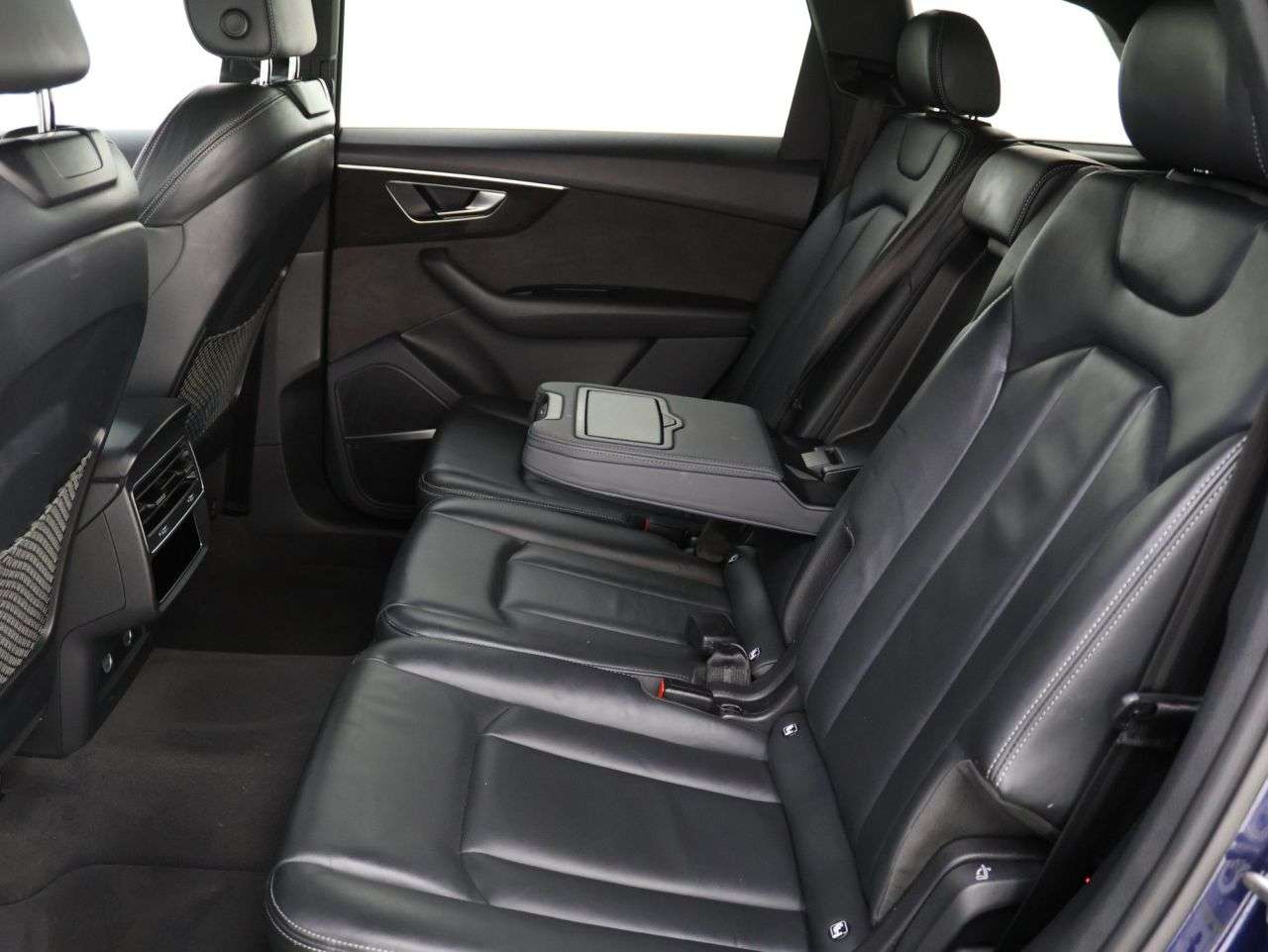 2022 AUDI Q7 2022 AUDI Q7