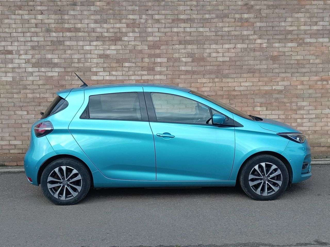 2021 RENAULT ZOE 2021 RENAULT ZOE