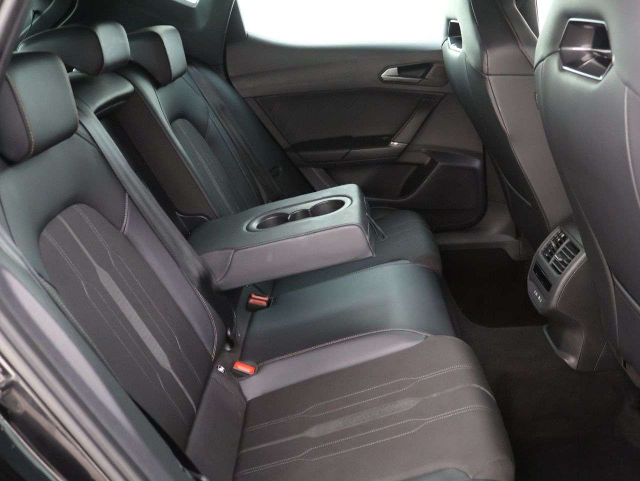 2023 CUPRA LEON 2023 CUPRA LEON