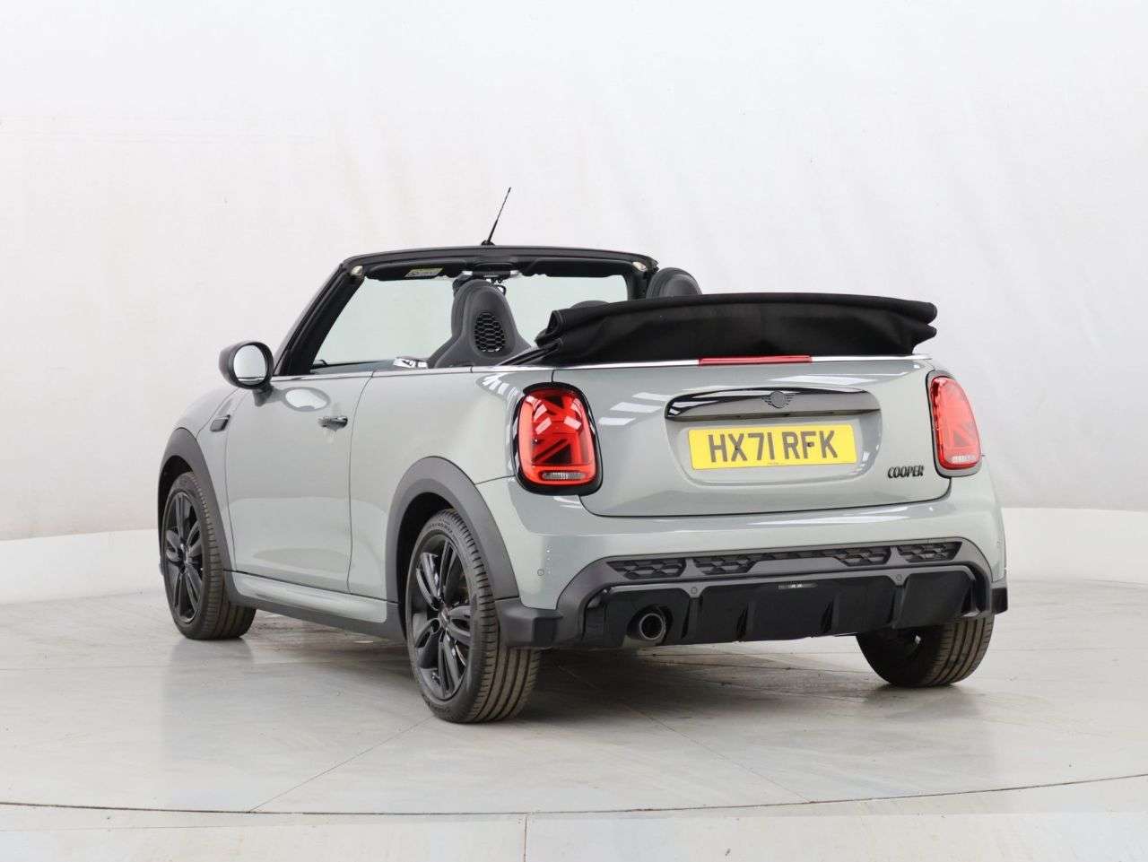 2021 MINI CONVERTIBLE 2021 MINI CONVERTIBLE
