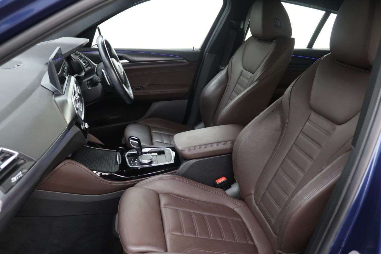 2022 BMW X4 2022 BMW X4