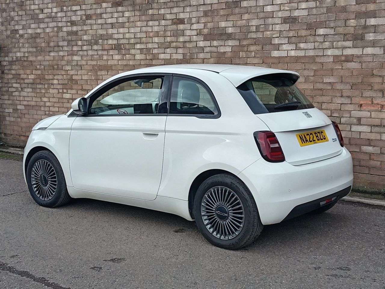 2022 FIAT 500E 2022 FIAT 500E