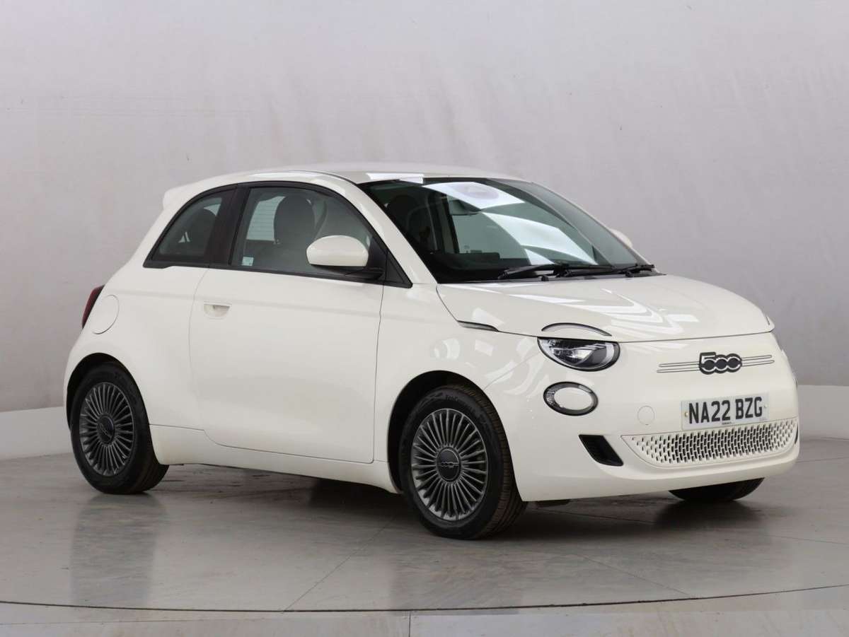 Check out this Fiat 500e 2022 Electric Automatic