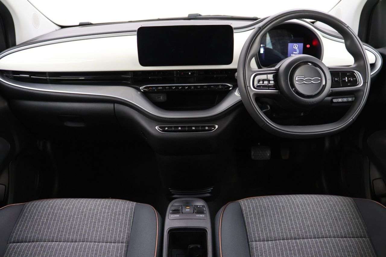 2022 FIAT 500E 2022 FIAT 500E